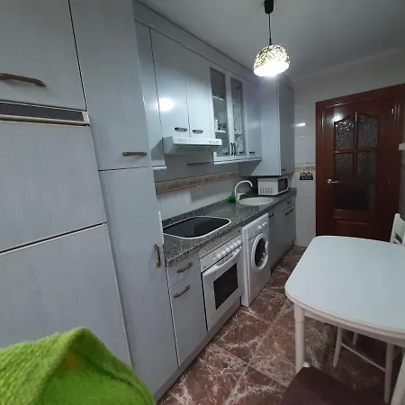 Puerto Deportivo Centro - Wifi דירה *